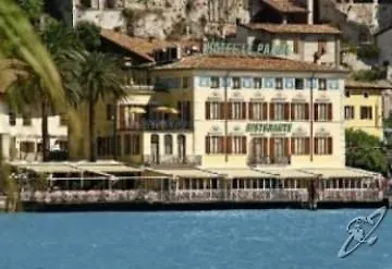 Le Palme Limone sul Garda
