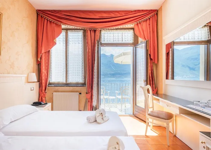 Le Palme Hotel Limone sul Garda